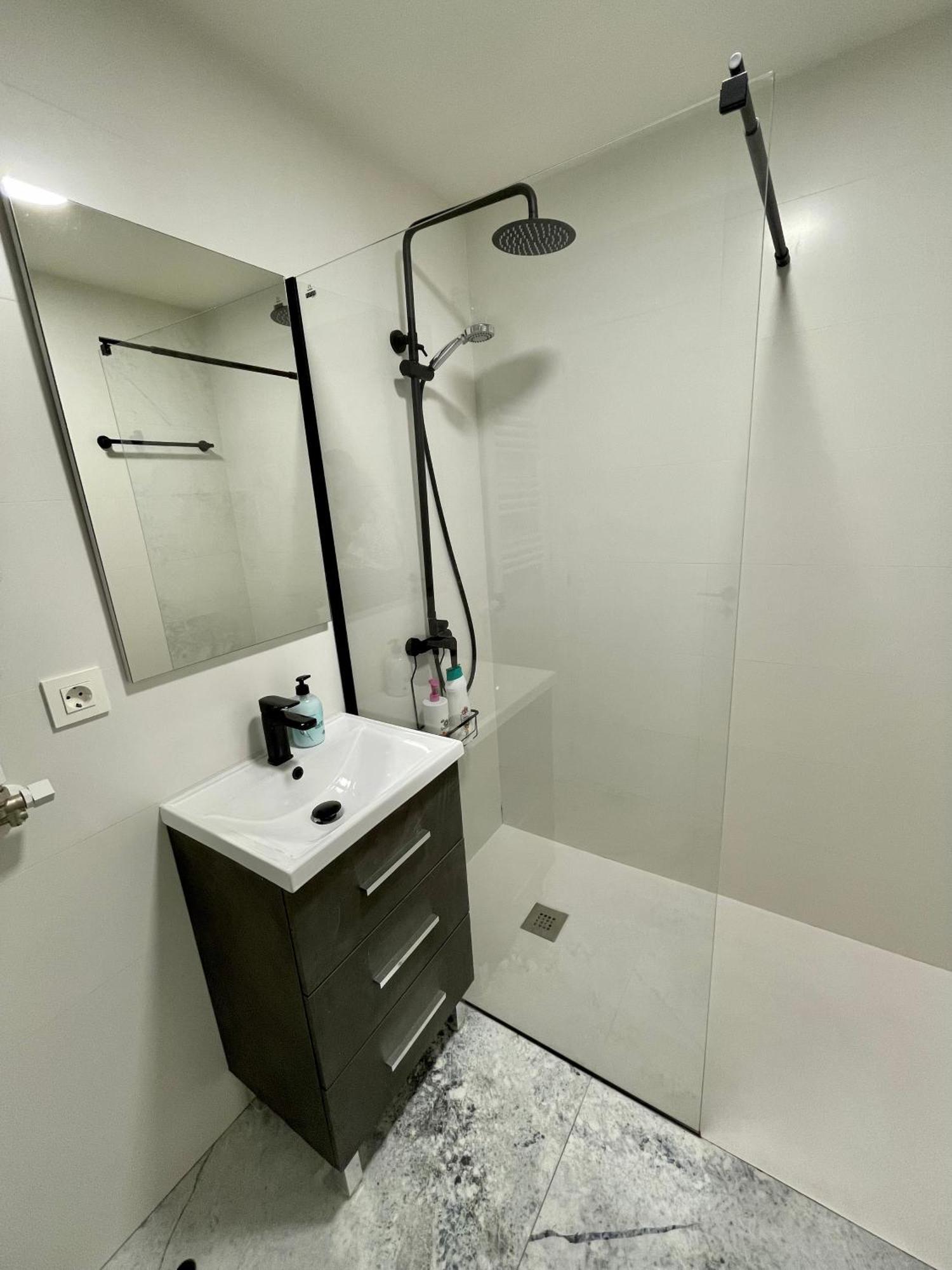 Vtz El Balcon De Calixto Apartment Zaragoza Luaran gambar